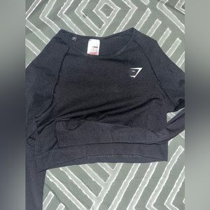 Gym shark crop top